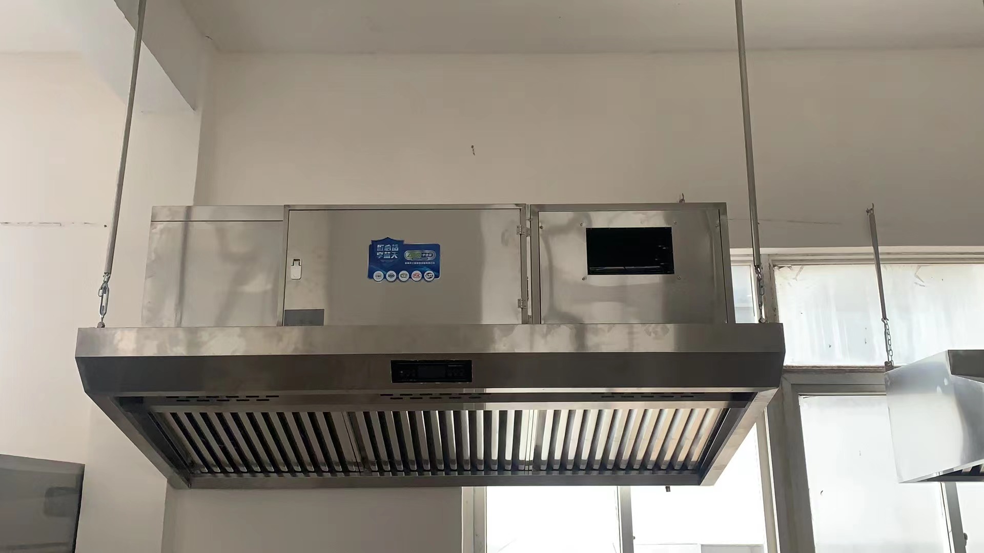 油煙凈化一體機是否適合所有的廚房環(huán)境？